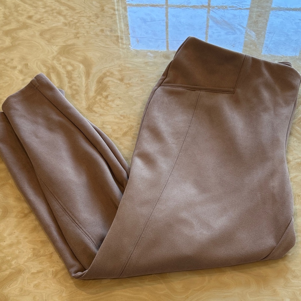 Zac & Rachel ELASTIC WAISIT PULL UP PANTS. FEELS SUEDE SOFT- SIZE XL.